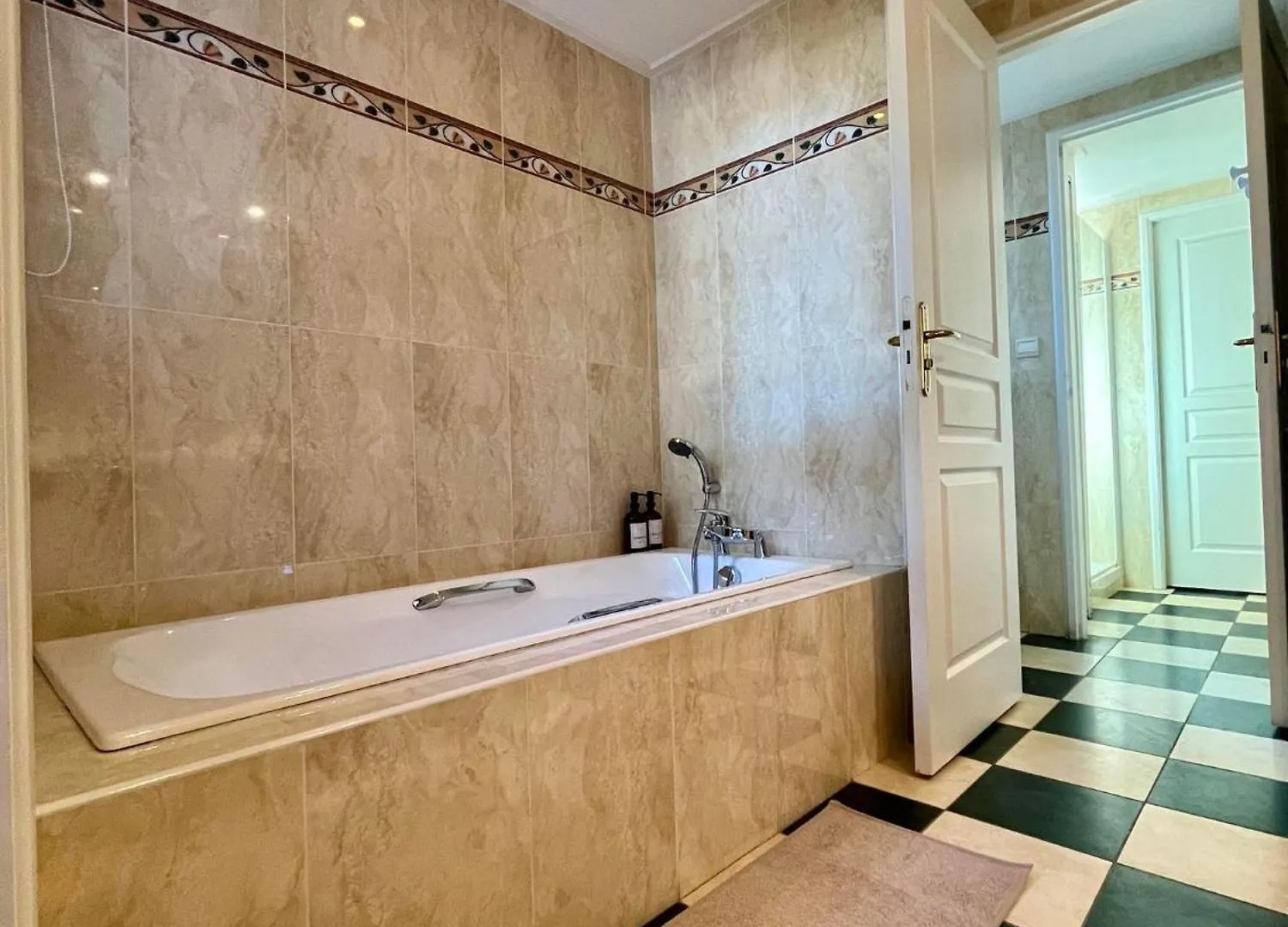 Appartement Exceptionnel Aux Portes De La Mediterrannee Hyeres France