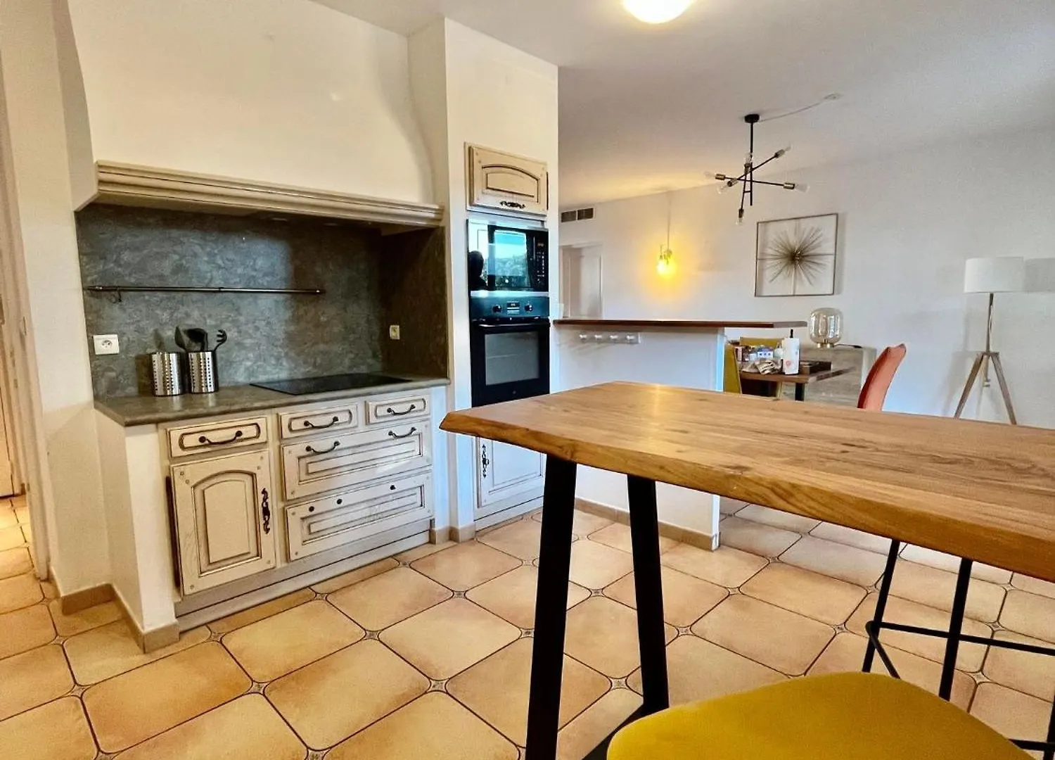 Appartement Exceptionnel Aux Portes De La Mediterrannee Hyeres 0*,  France